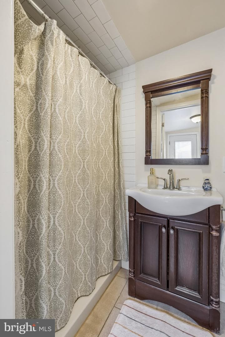 105 Spring Mill Avenue photo 23