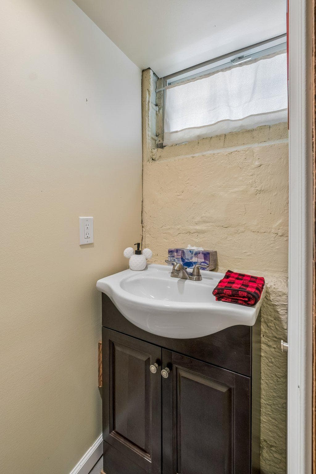 105 Spring Mill Avenue photo 42