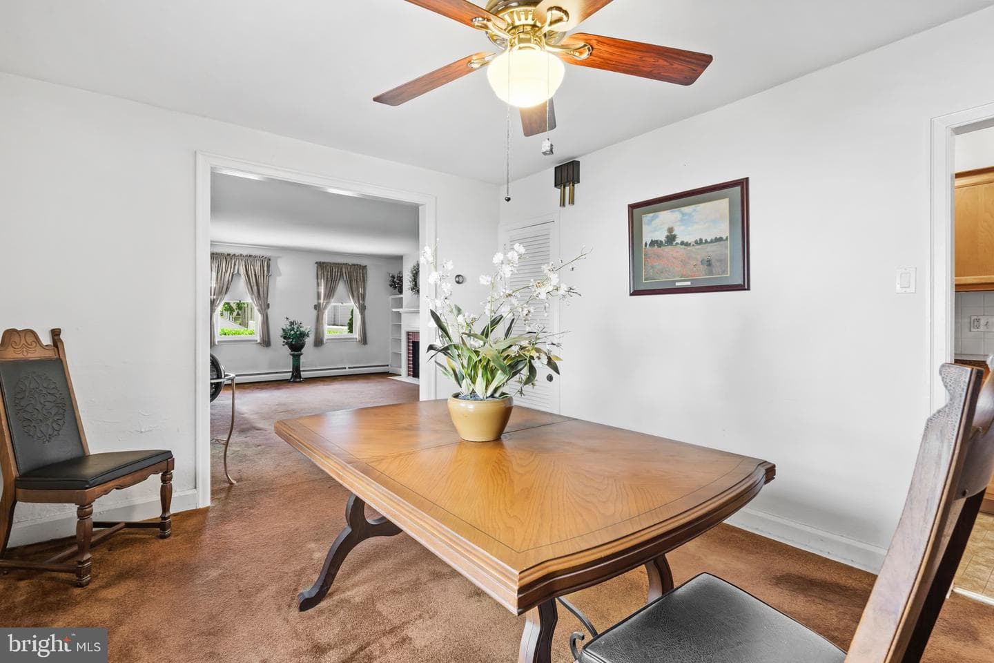 242 Henley Road photo 8