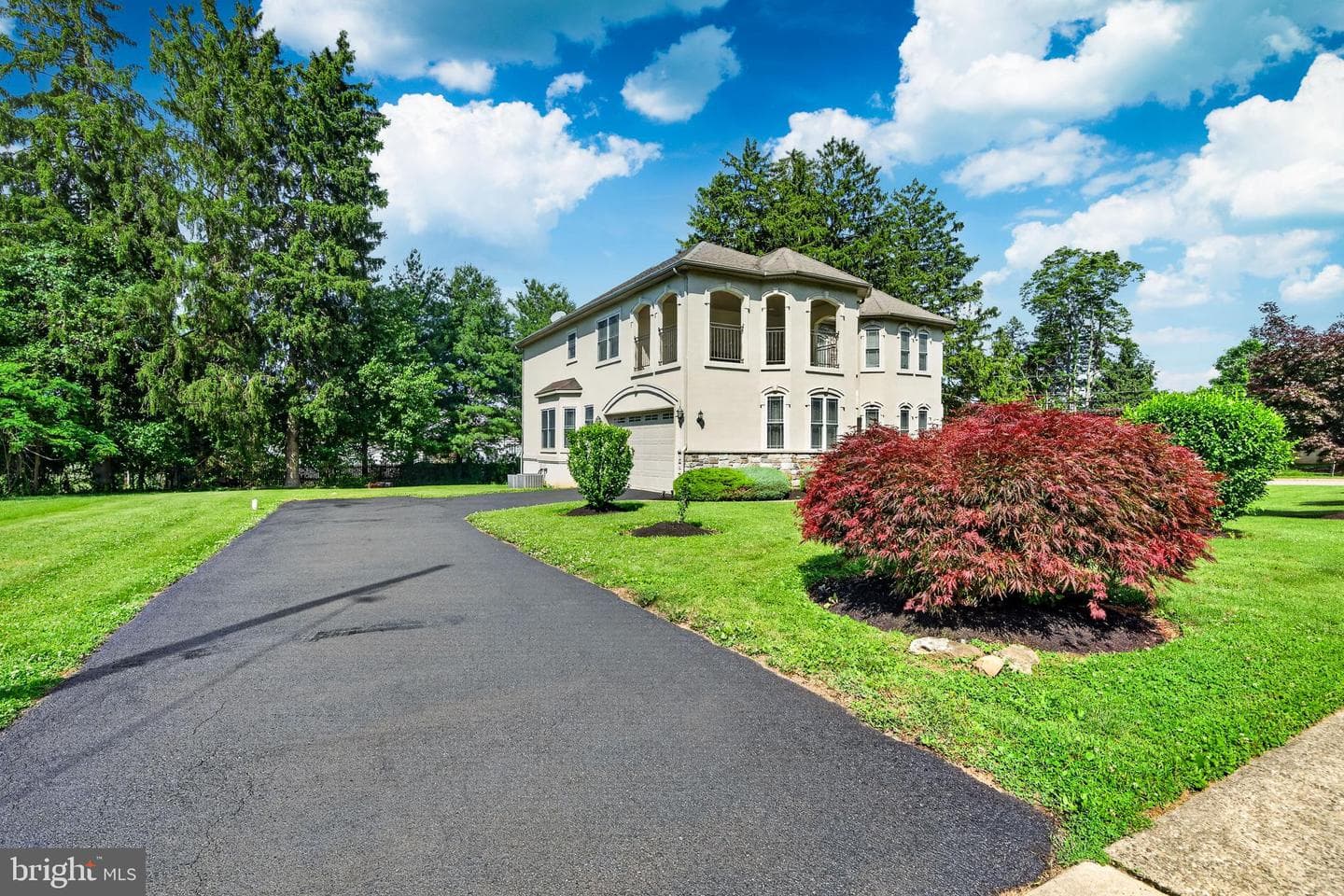 261 Pheasant Drive, Huntingdon Valley