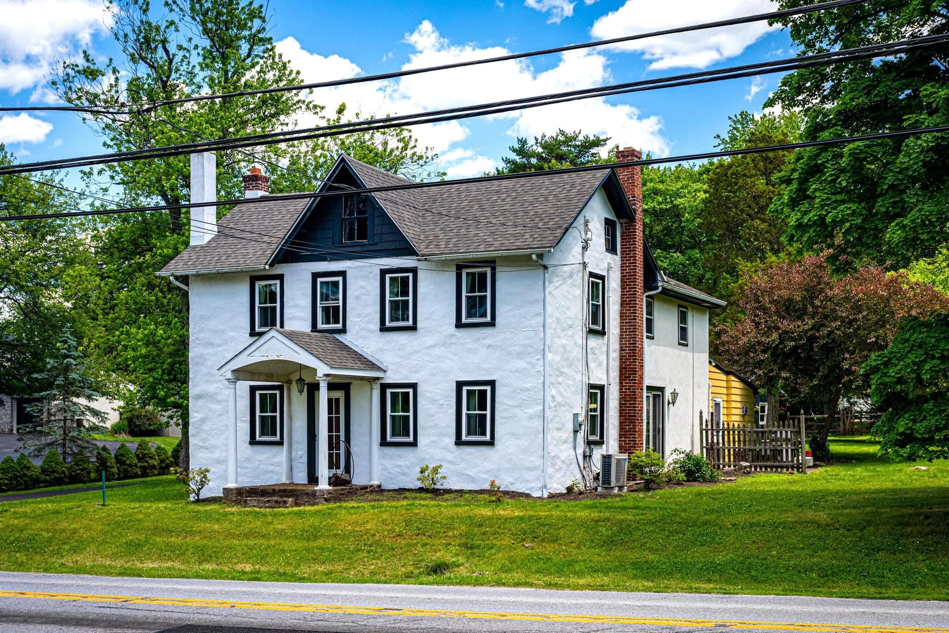 1046 S Trappe