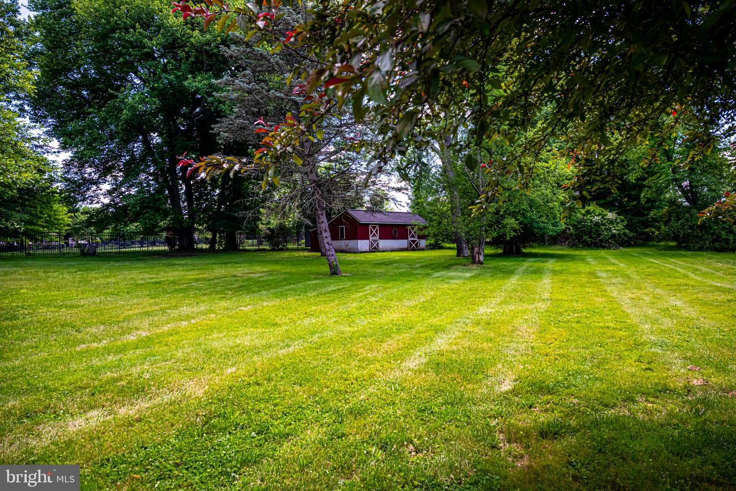 1046 S Trappe photo 48