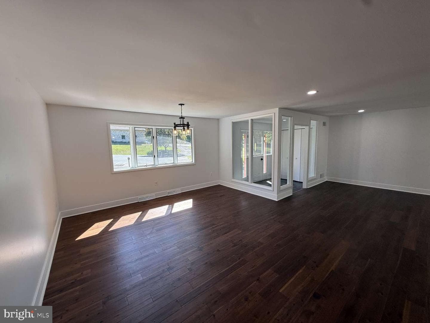 48 Walters Lane photo 10