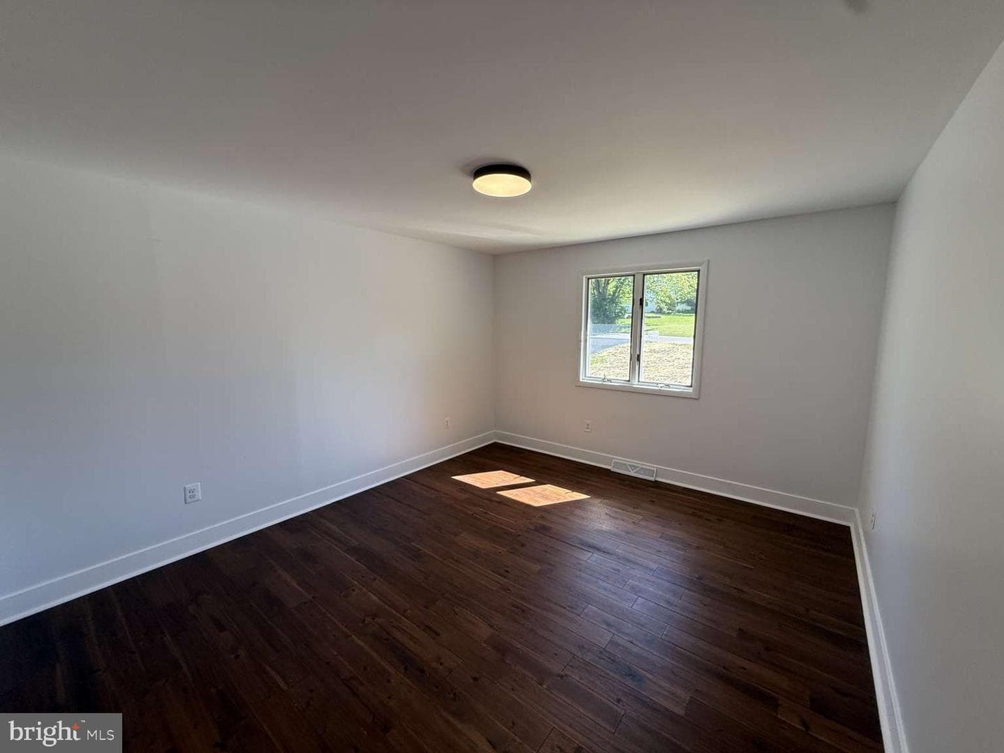 48 Walters Lane photo 21