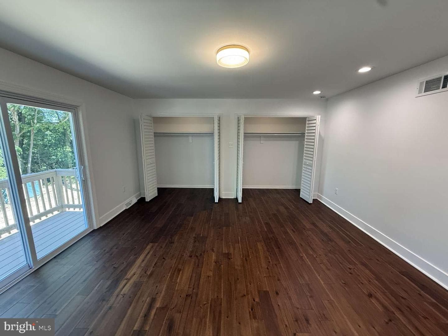 48 Walters Lane photo 25