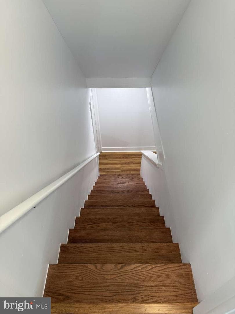48 Walters Lane photo 33