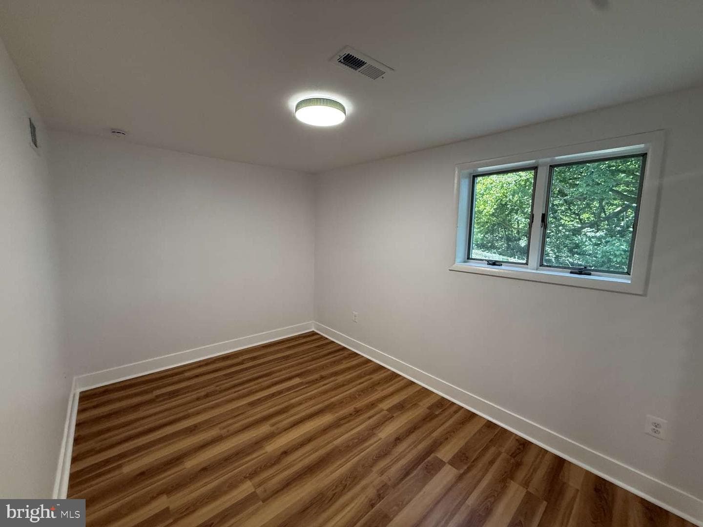48 Walters Lane photo 39