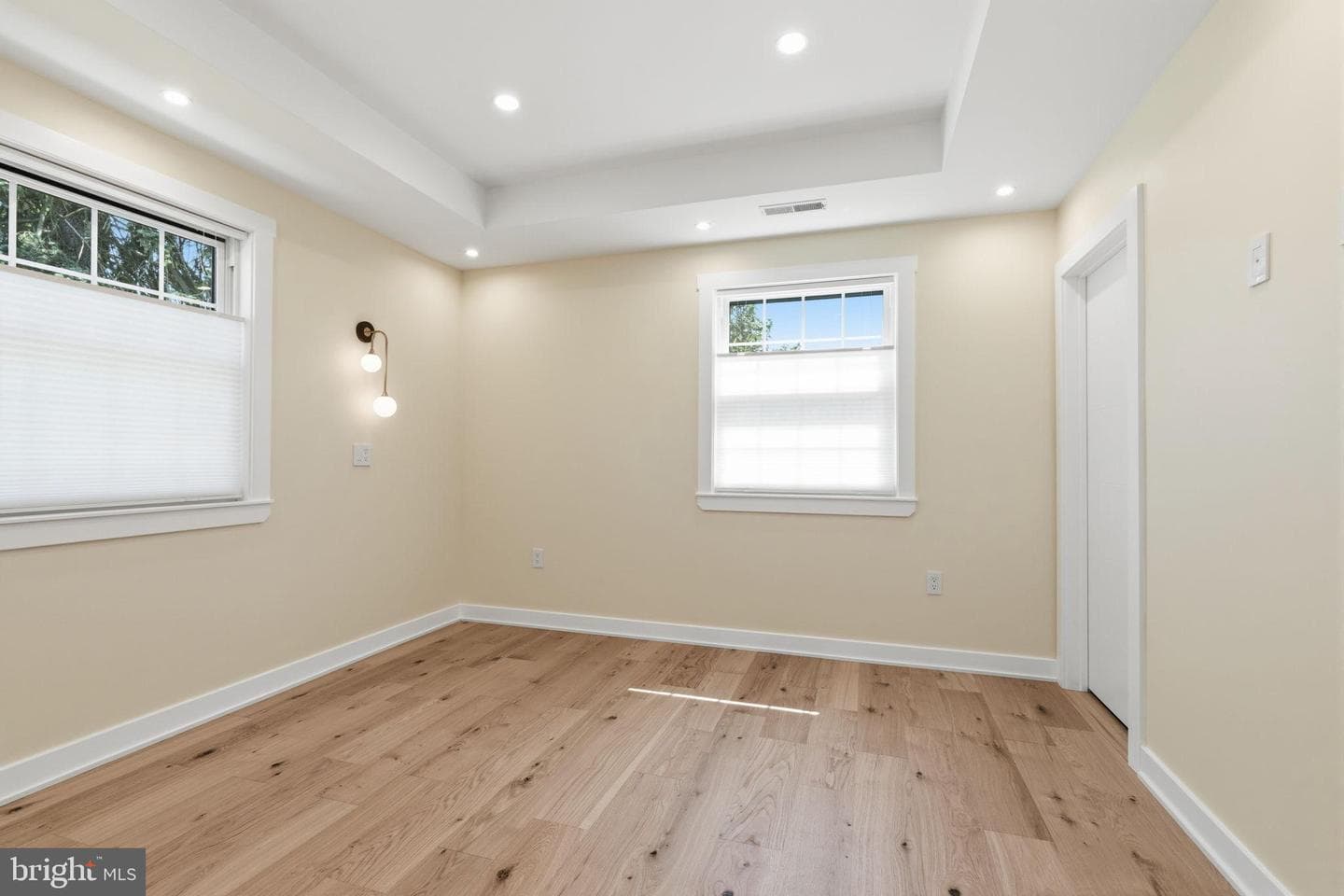 936 Wesley Avenue photo 19