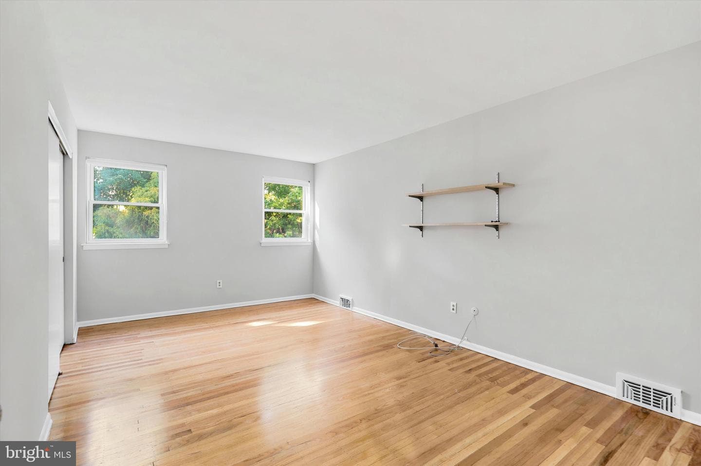 25 Powers Place photo 21