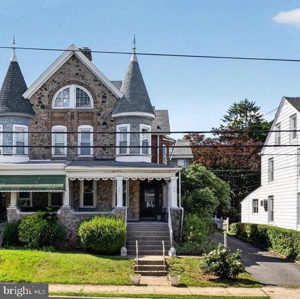 545 Walnut Street