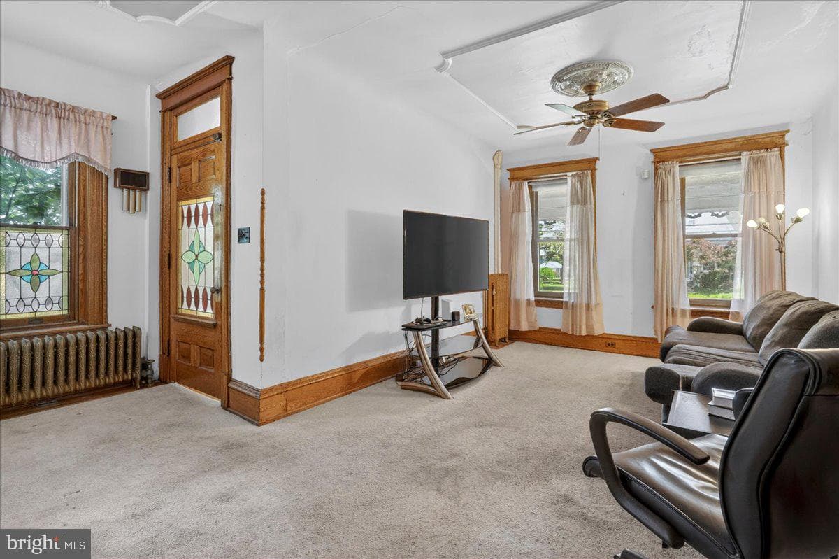 545 Walnut Street photo 12