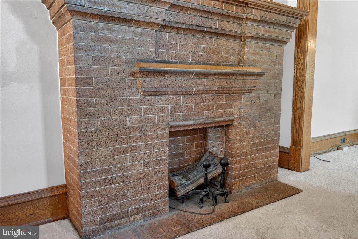 545 Walnut Street photo 15