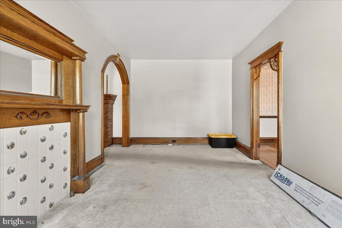 545 Walnut Street photo 17