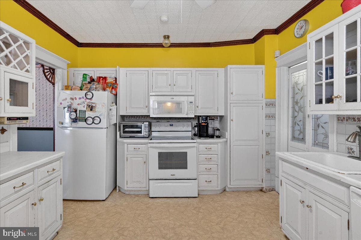 545 Walnut Street photo 26
