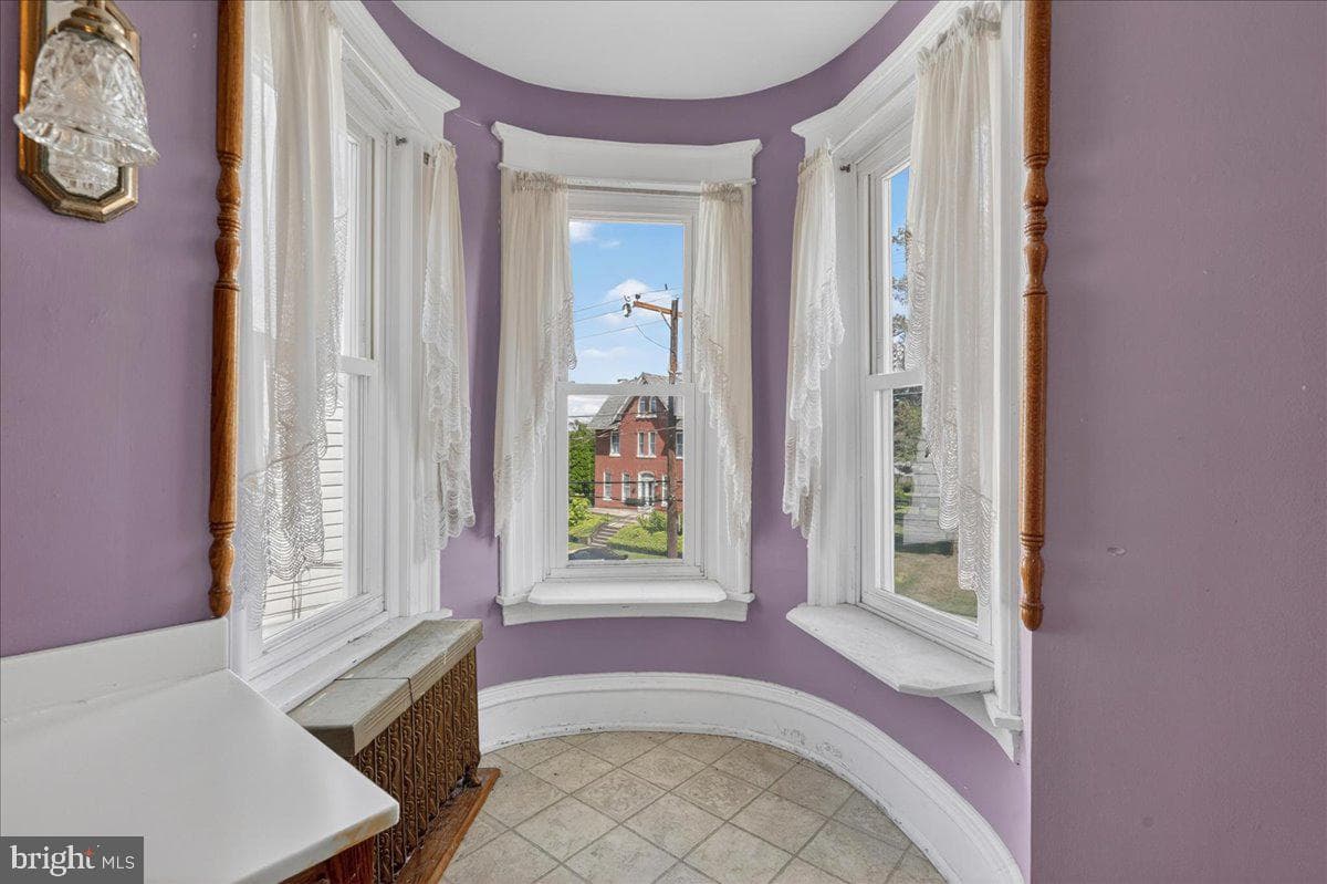 545 Walnut Street photo 33