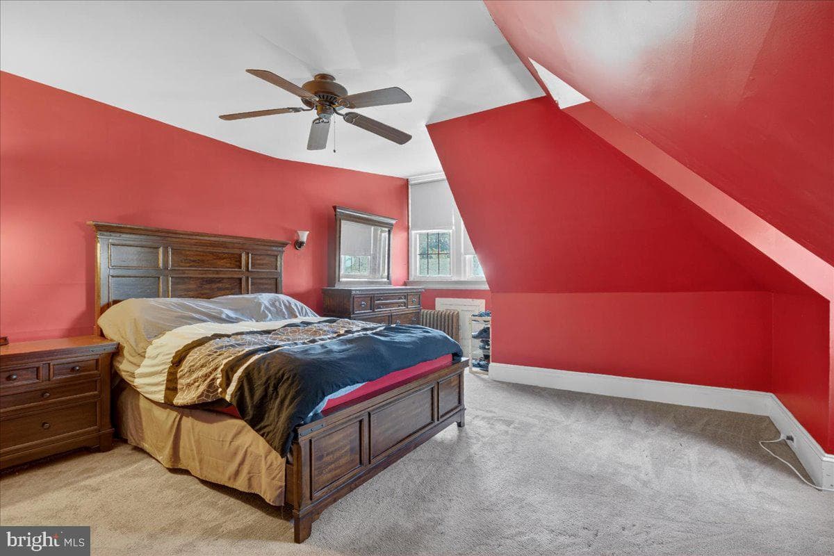 545 Walnut Street photo 40