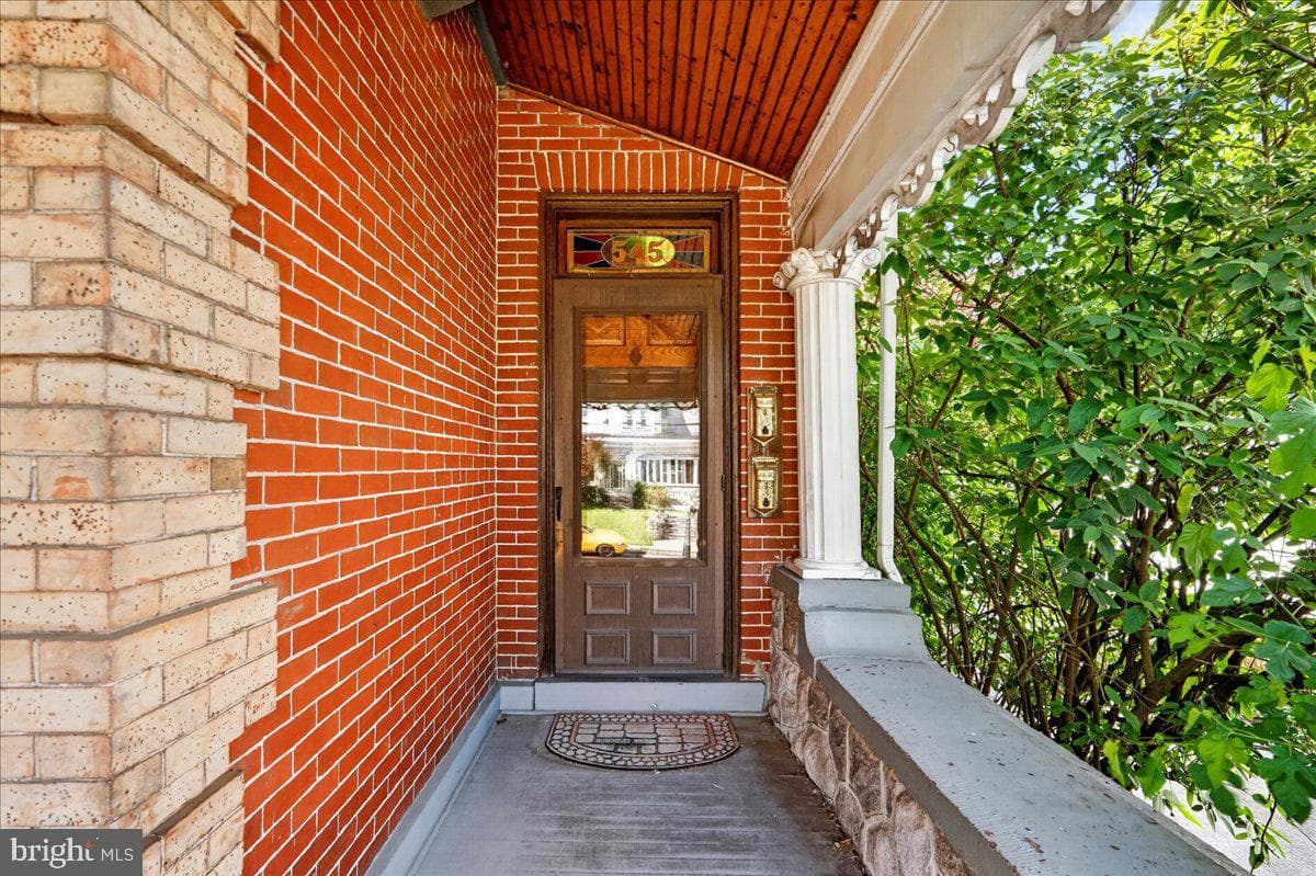 545 Walnut Street photo 42