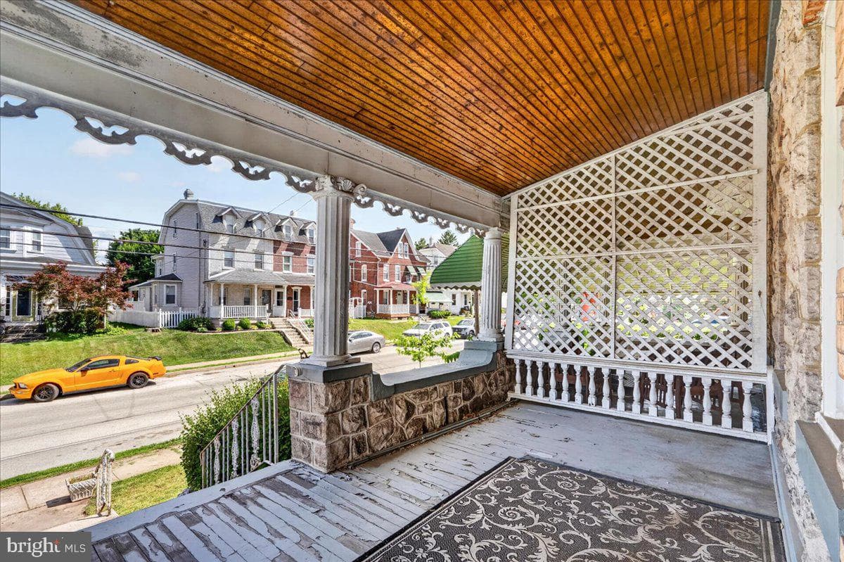 545 Walnut Street photo 44
