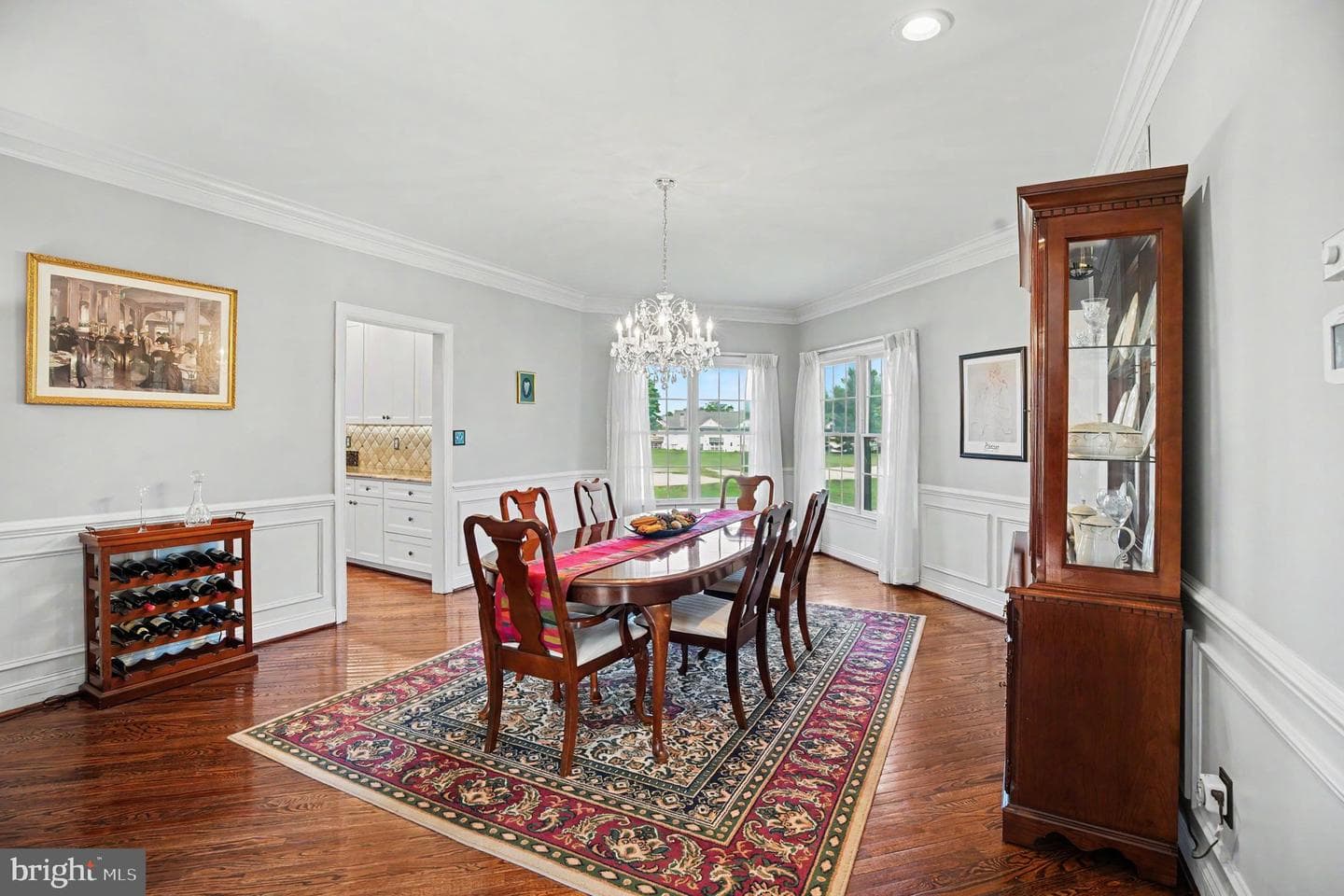 221 Hazeltine Circle photo 10