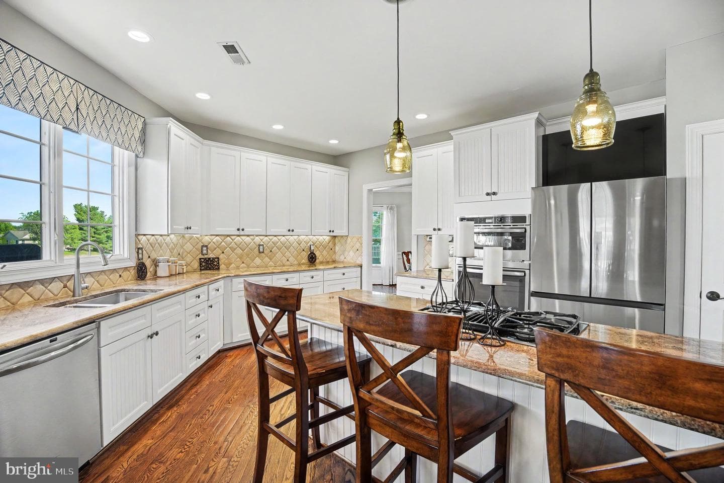 221 Hazeltine Circle photo 12