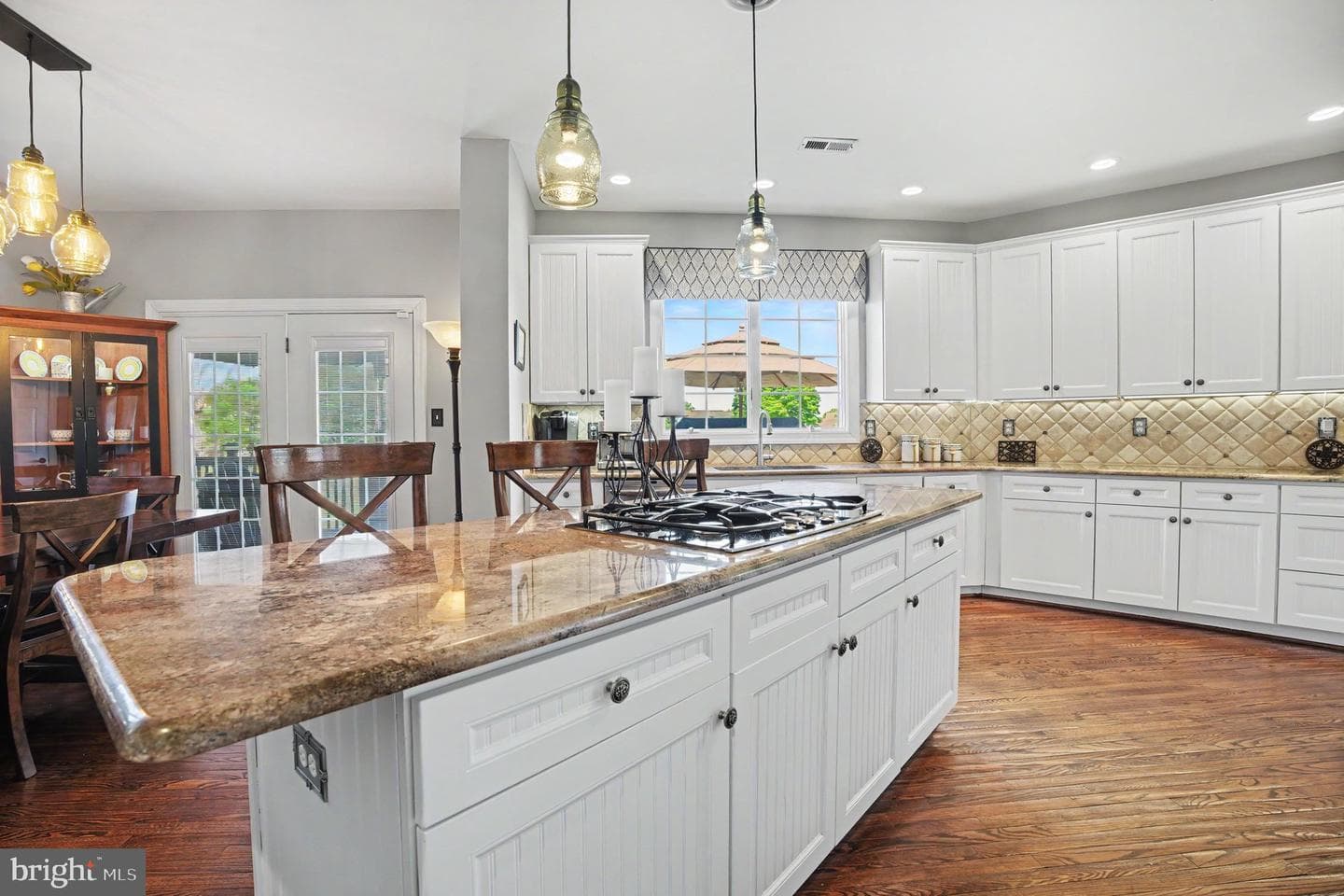 221 Hazeltine Circle photo 14