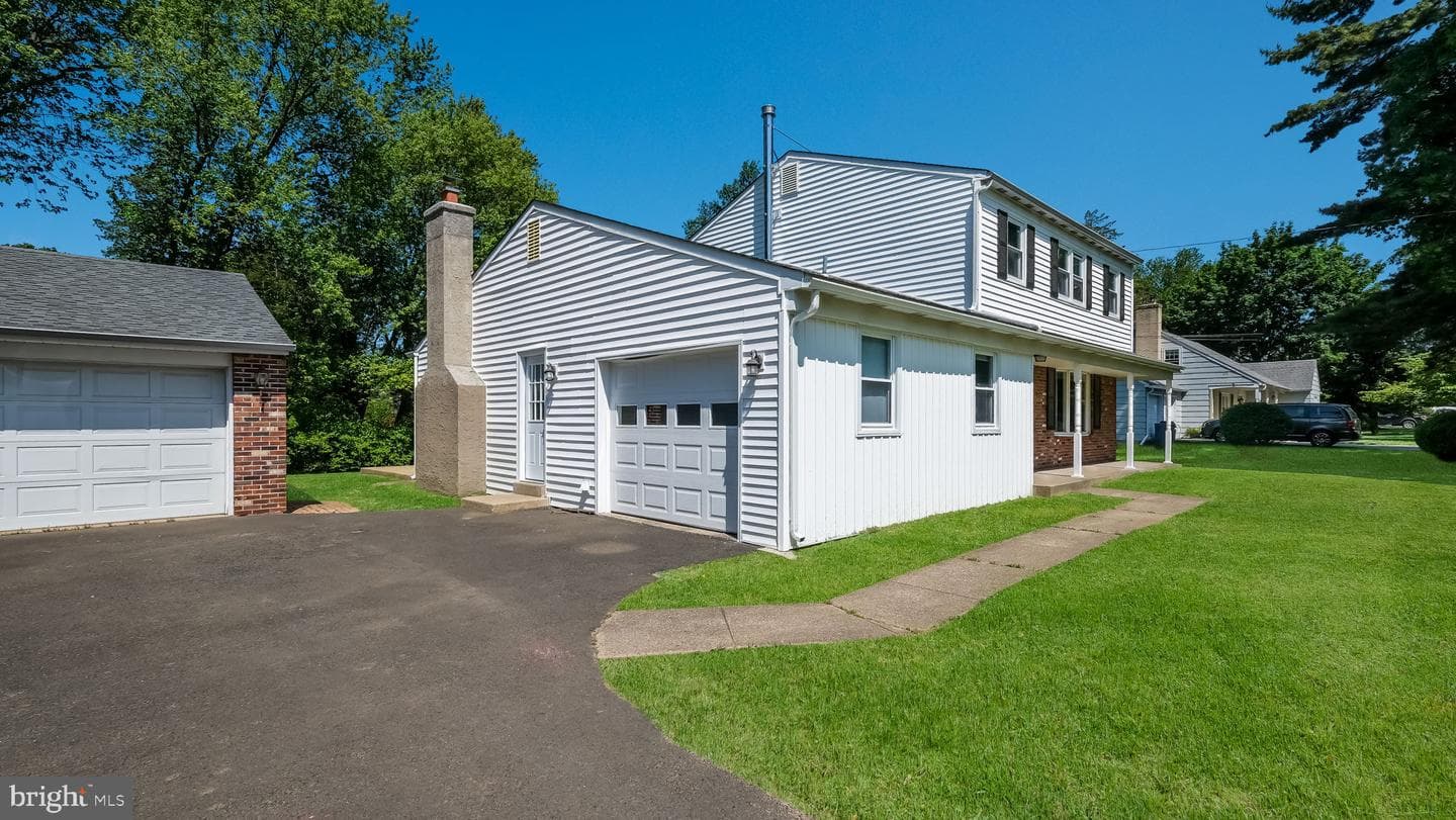 2548 Damian Drive, Hatboro