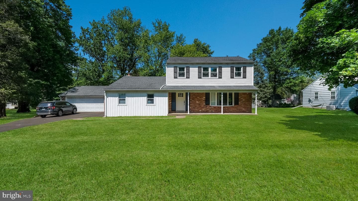2548 Damian Drive photo 3