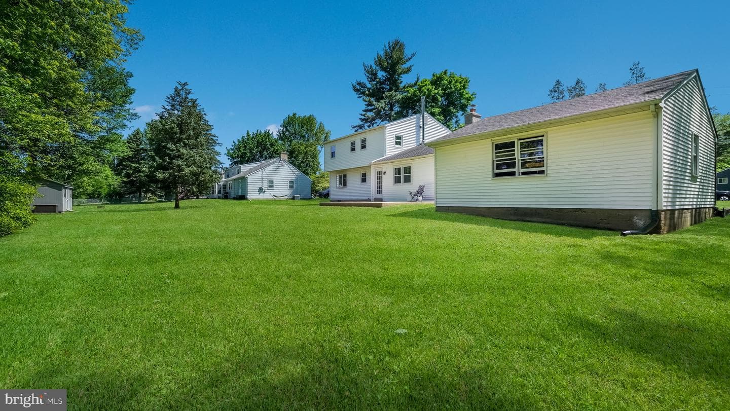 2548 Damian Drive photo 40