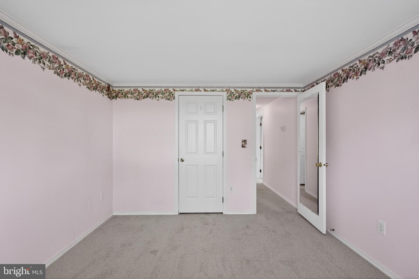 24 Longwood Court E photo 21