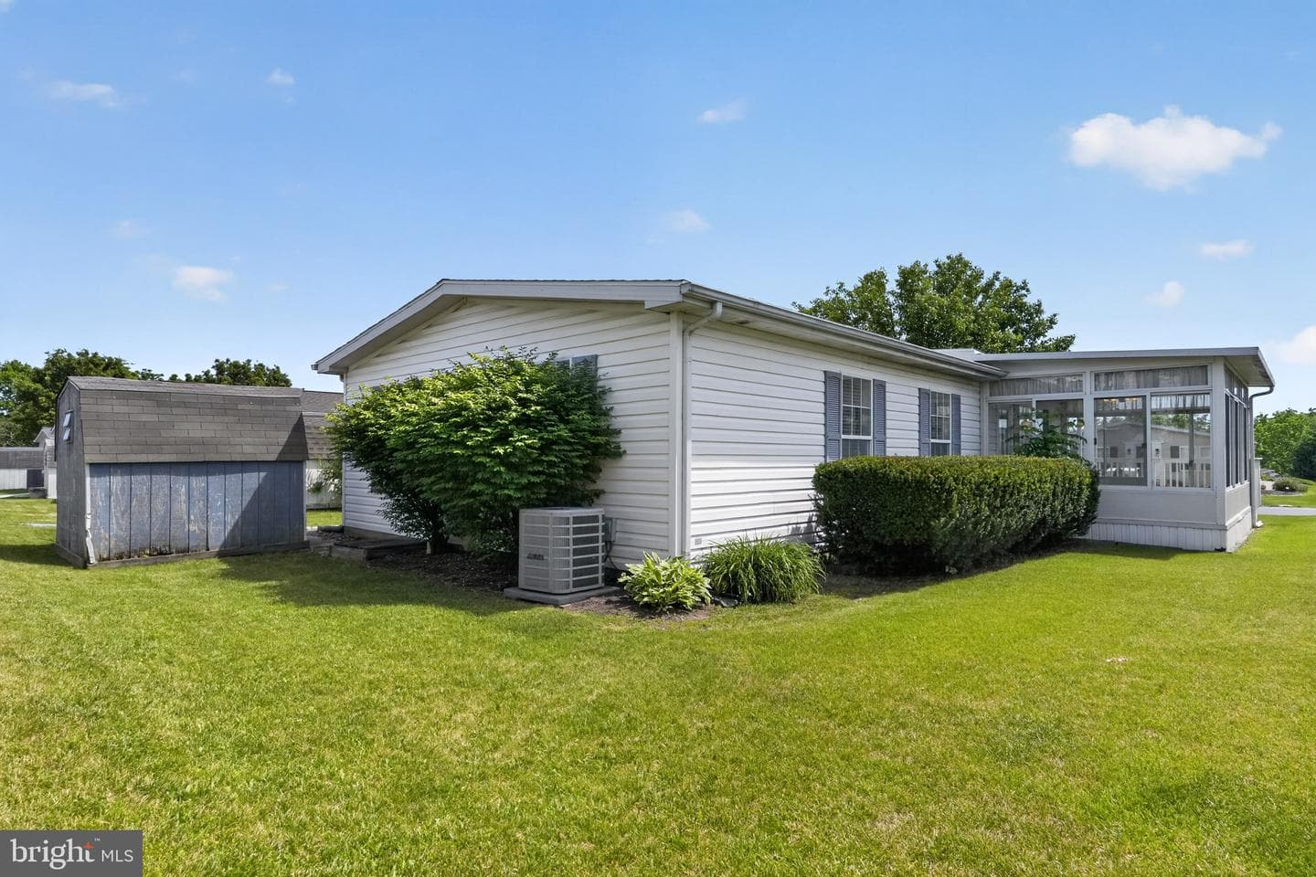 24 Longwood Court E photo 28