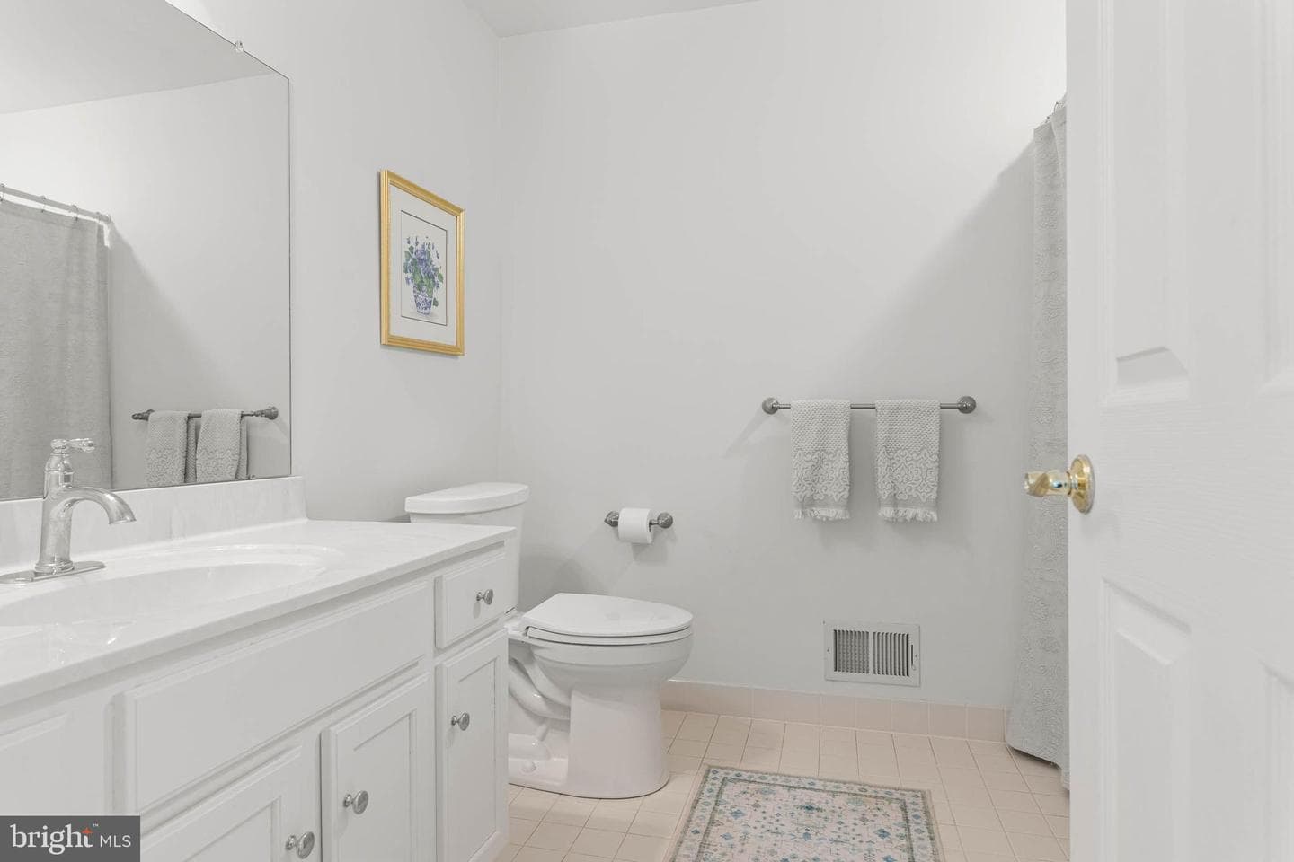401 Tamworth Court photo 29