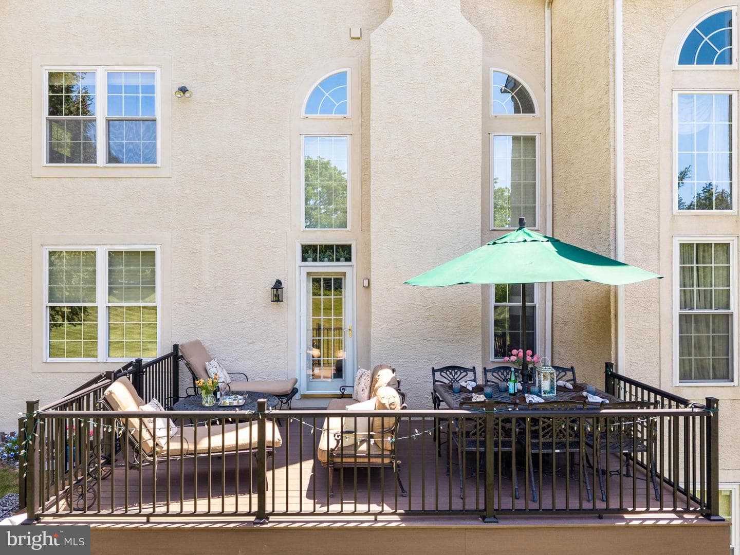 401 Tamworth Court photo 37