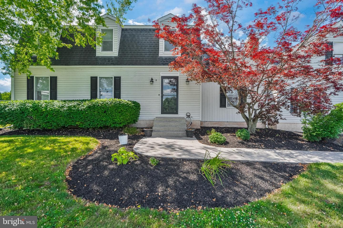 144 Middle Creek Road photo 3