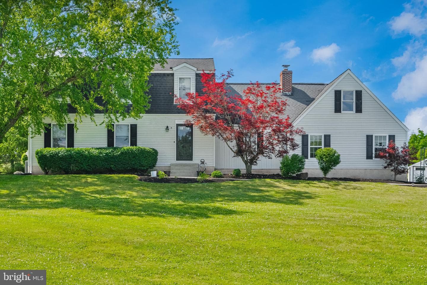 144 Middle Creek Road photo 5
