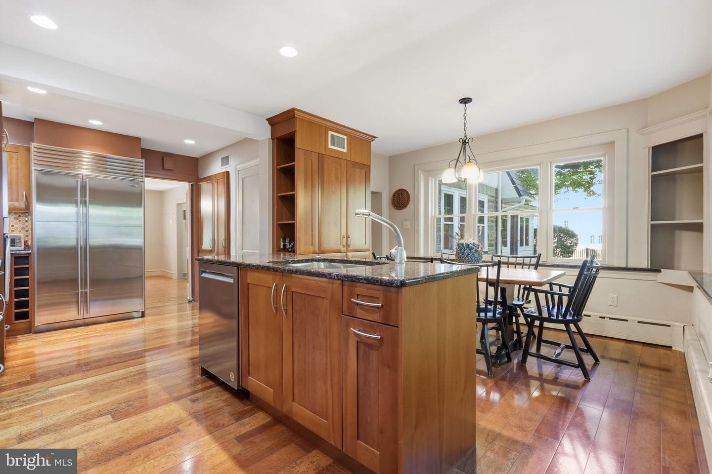 8210 Fairview Road photo 11
