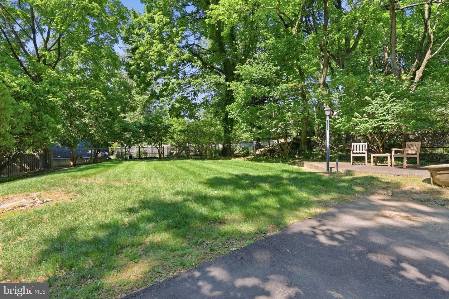 8210 Fairview Road photo 38