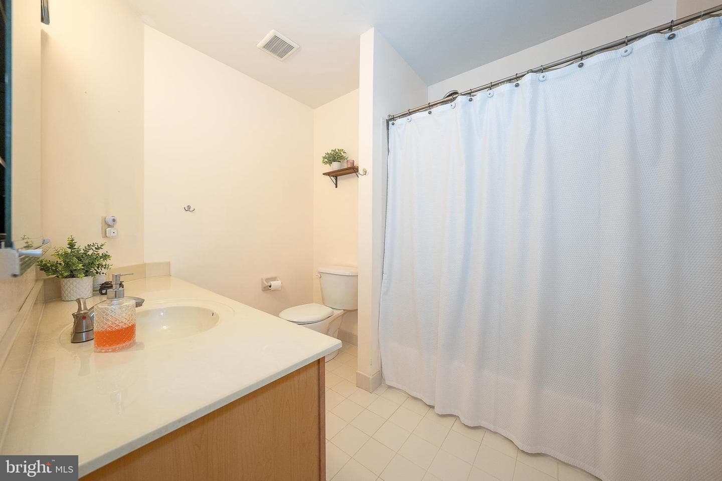 3 Cameron Court photo 28