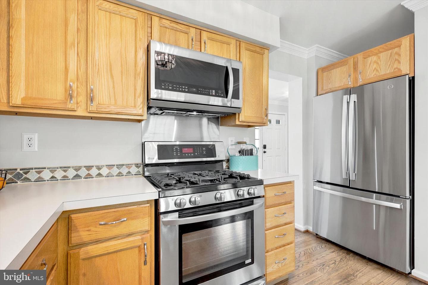 810 Elizabeth Court photo 14