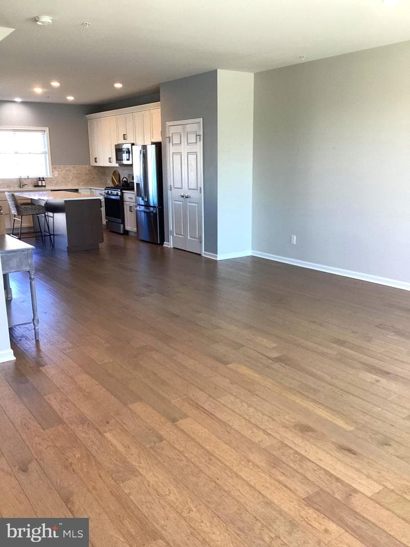 403 Ridgewood Drive photo 8