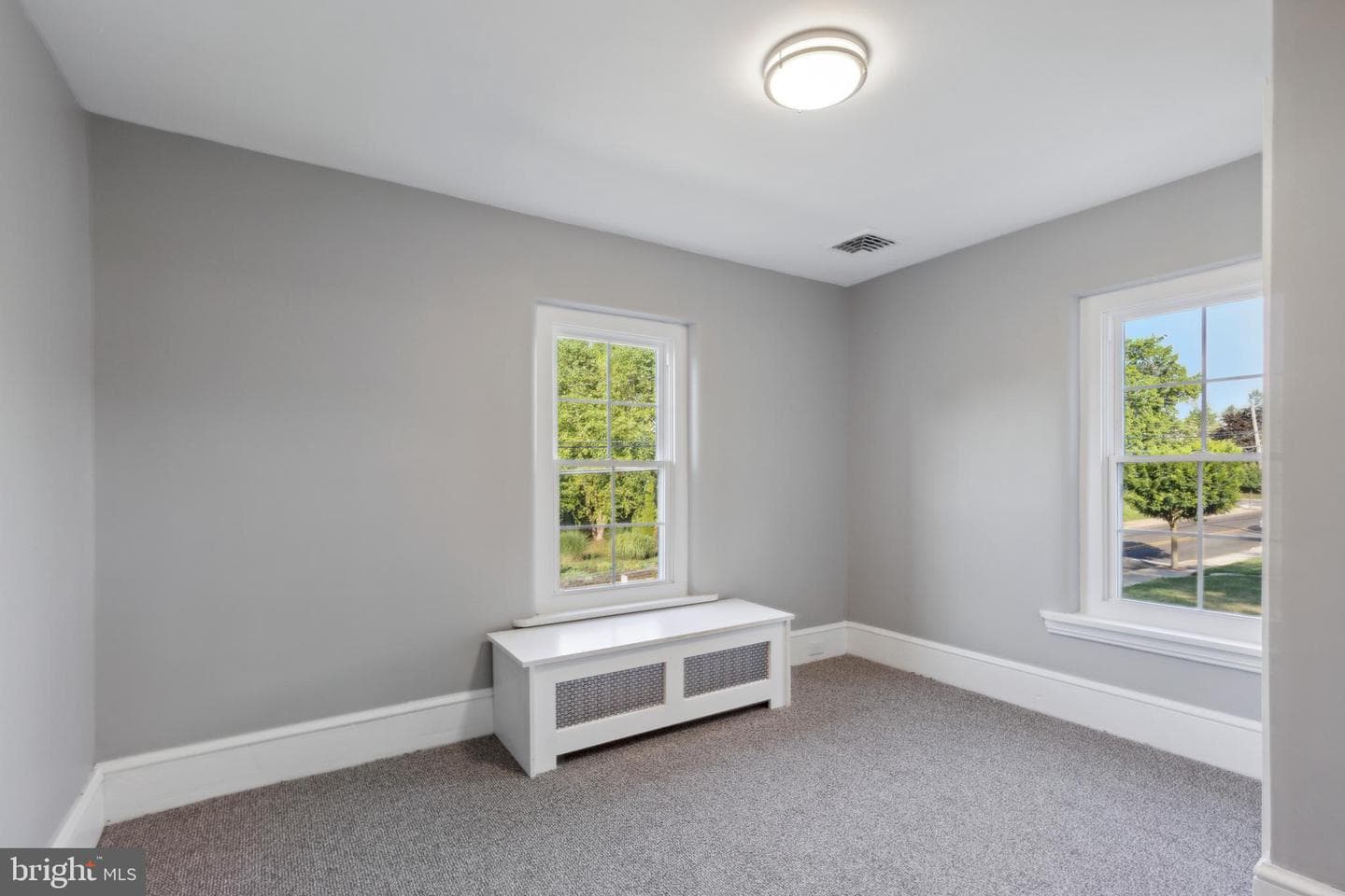 103 N Main Street photo 24