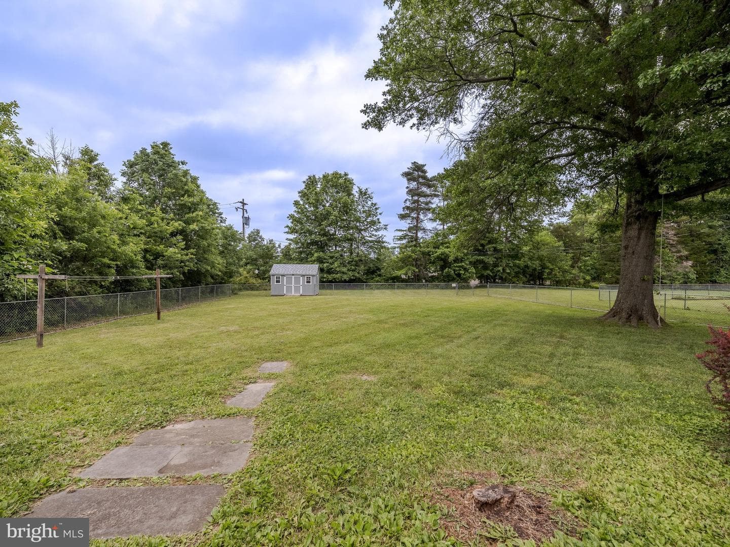 13 Mele Avenue photo 7