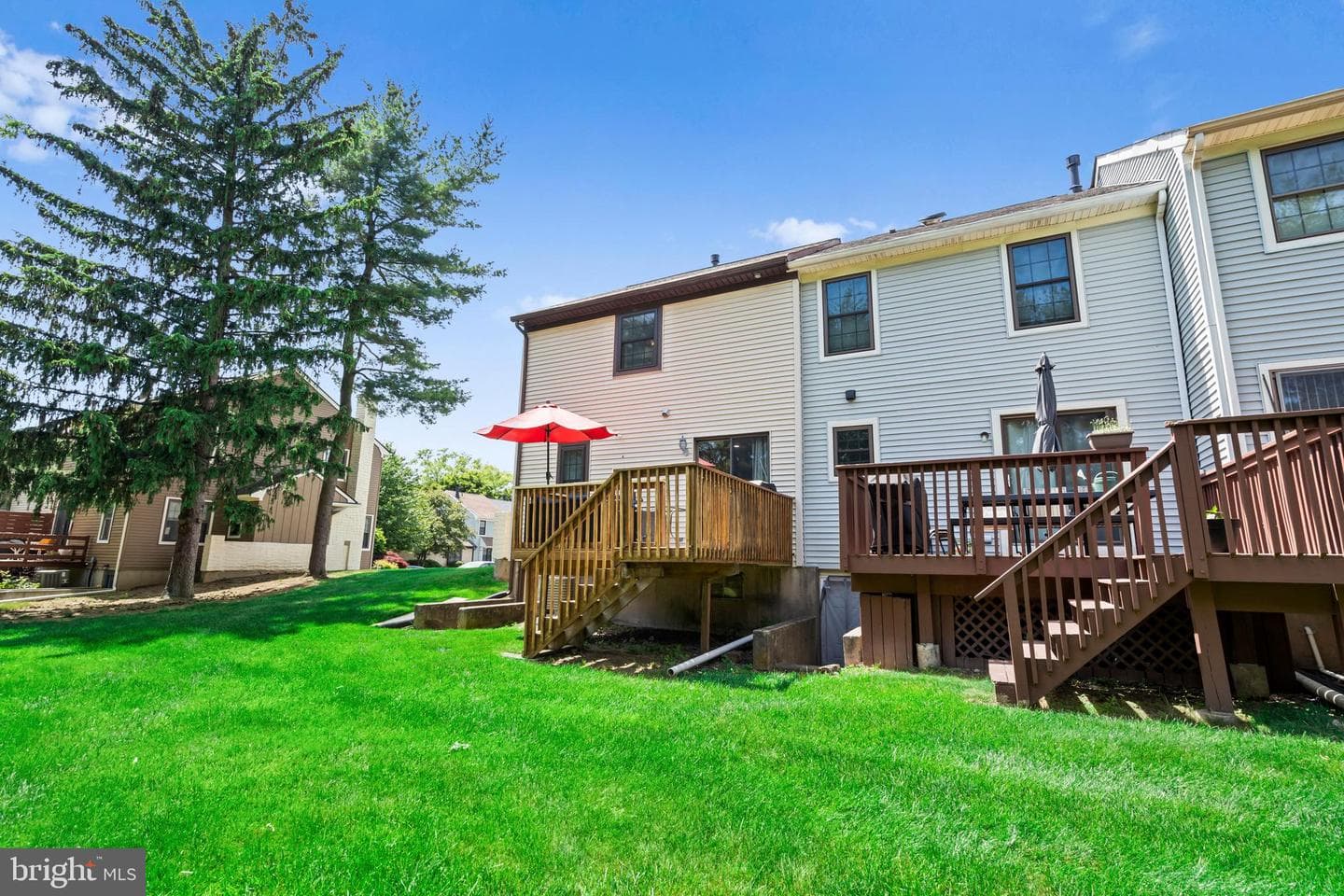 110 Rutledge Court photo 32