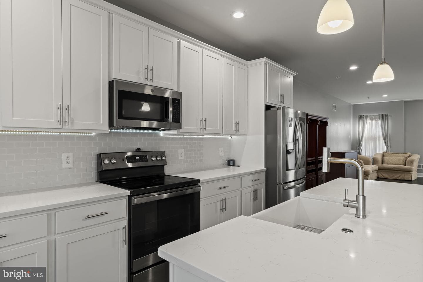 428 Hurst Street photo 14