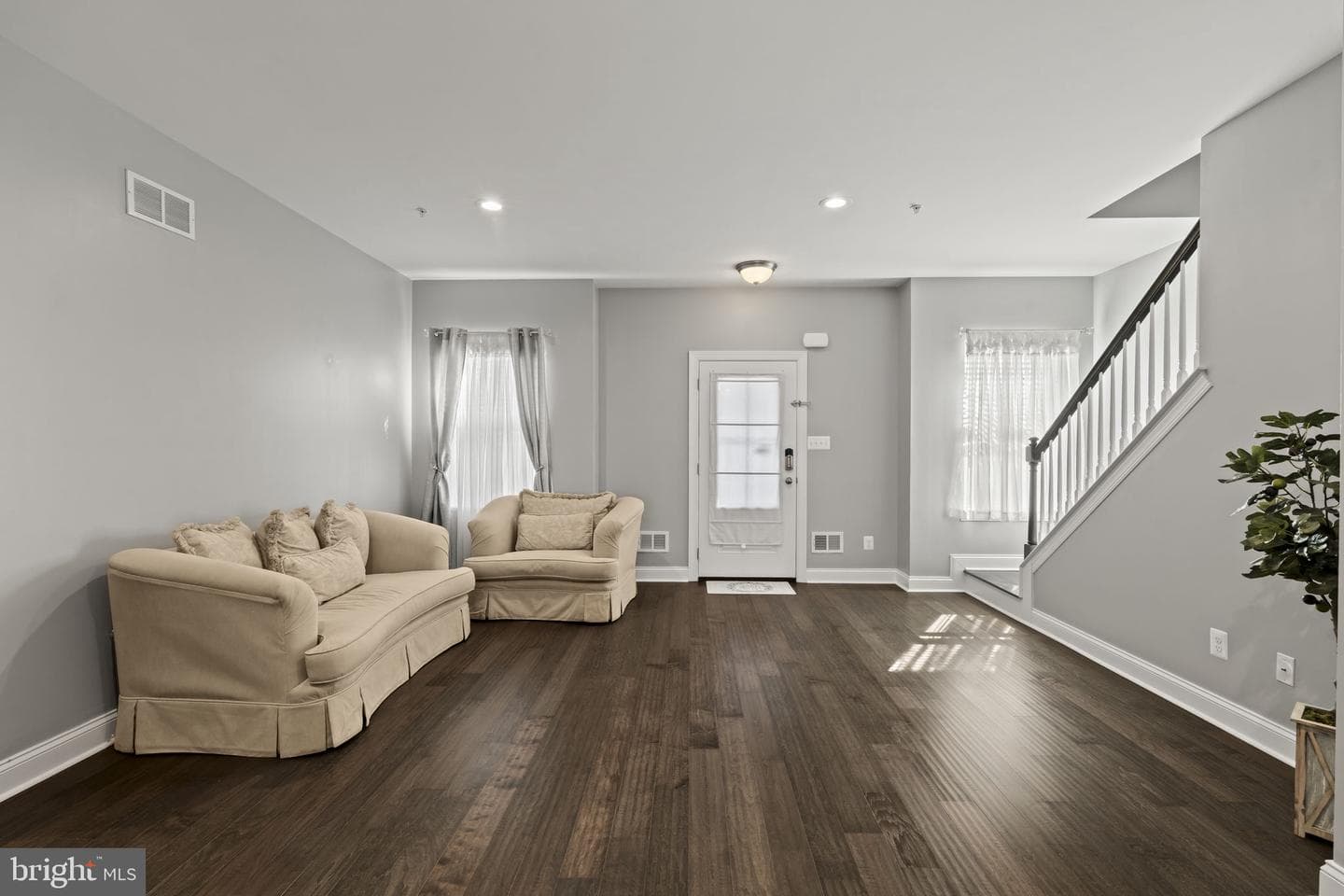 428 Hurst Street photo 7