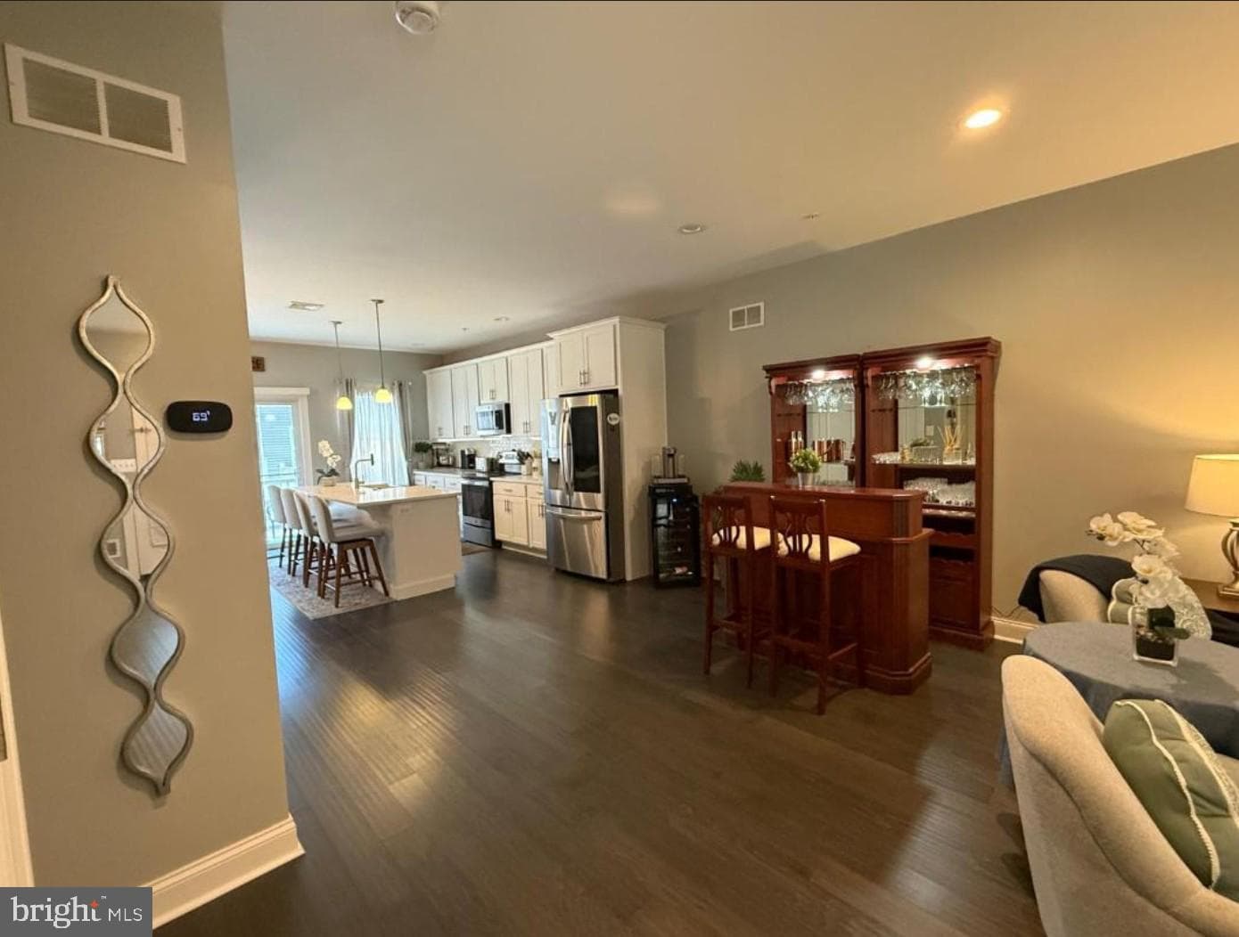428 Hurst Street photo 9