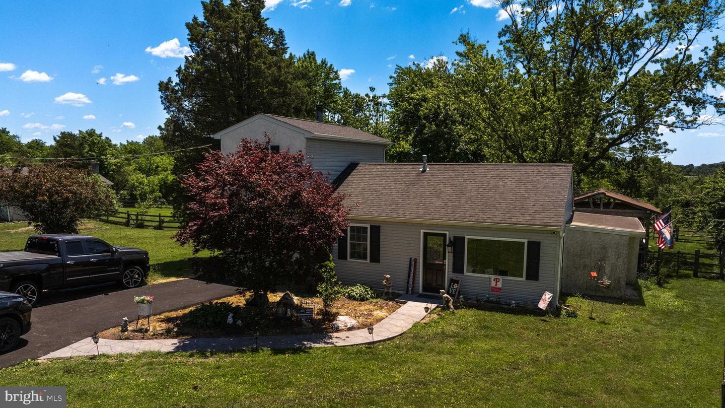 160 Highland Road photo 13