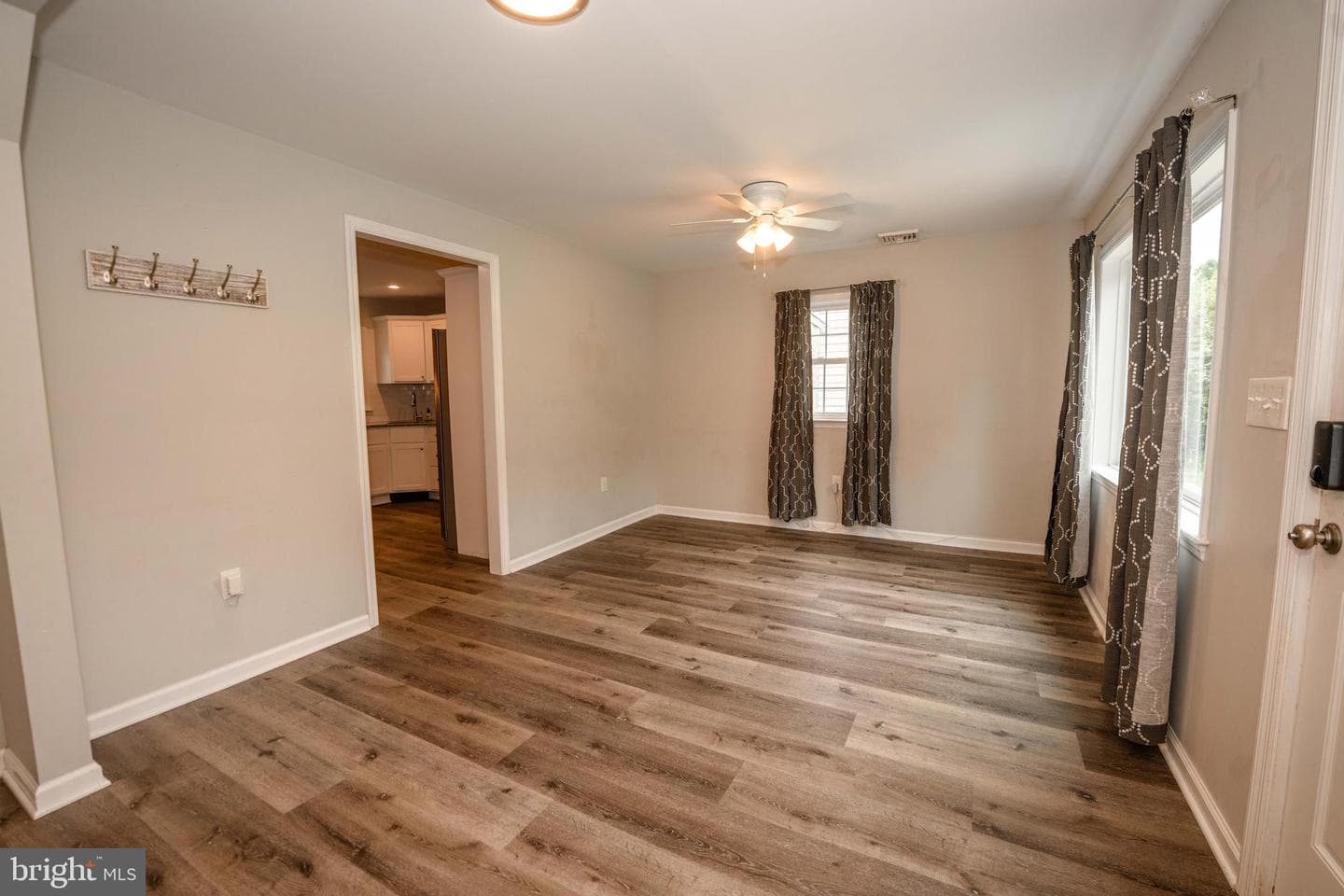 160 Highland Road photo 17