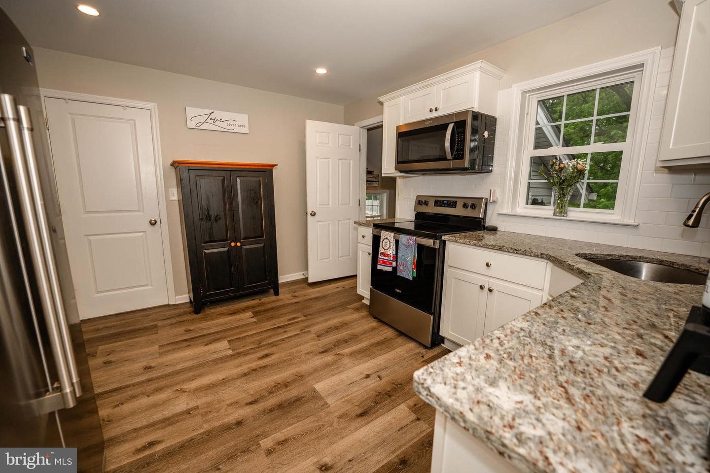 160 Highland Road photo 25
