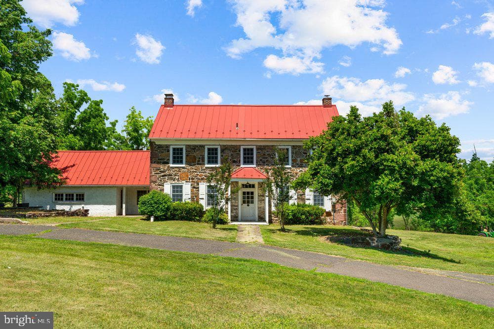 201 E Moyer Road, Pottstown