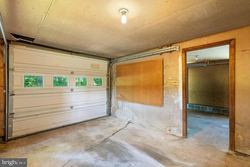 201 E Moyer Road photo 25